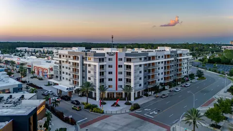 1820 Legends Ln #7-301, Daytona Beach, FL 32114
