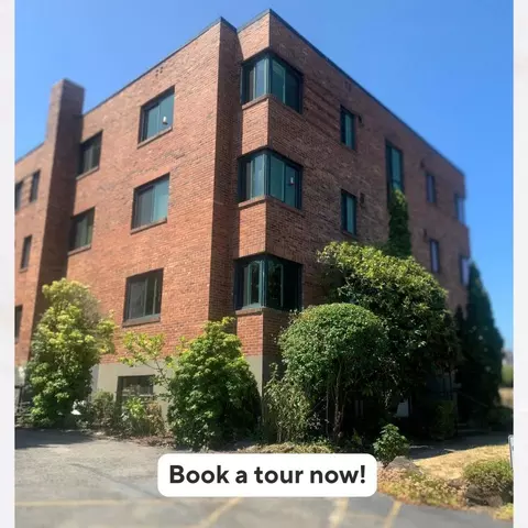 7929 Green Lake Dr N #4, Seattle, WA 98103