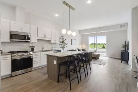 14211 Akron Ave #412, Rosemount, MN 55068