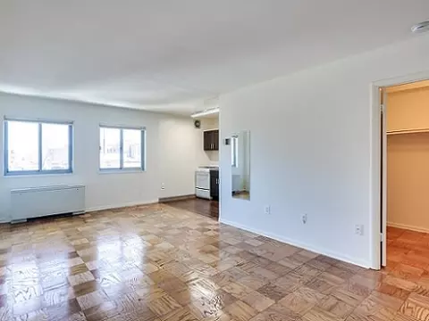 611 Park Ave #1206, Baltimore, MD 21201