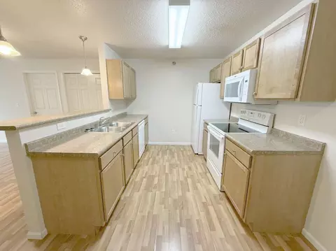 4379 4391 33rd Ave S #203, Fargo, ND 58104