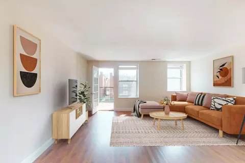 5660 Kingsbury Ave #323, Saint Louis, MO 63112