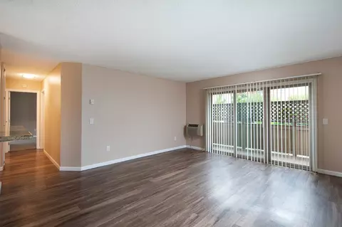 9071 Dallas St #B-33, La Mesa, CA 91942