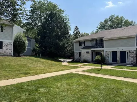 302 Parkwood Ln #80604, Madison, WI 53714