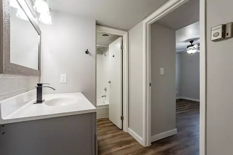 1415 E Apache Blvd #310, Tempe, AZ 85281 photo 11
