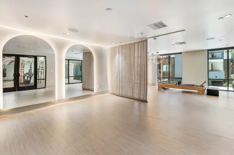 1830 E Apache Blvd #4121, Tempe, AZ 85281 photo 29