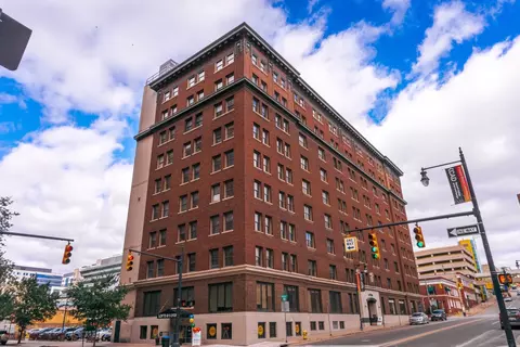 200 Ionia Ave NW #504-2, Grand Rapids, MI 49503