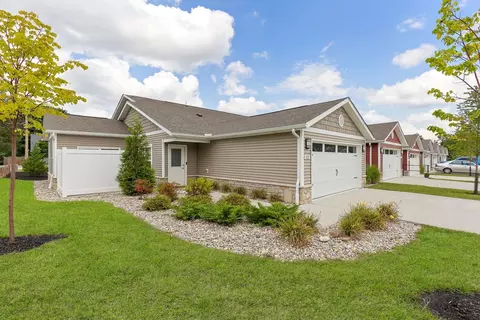 4516 Redtinder Ln #4560S, Batavia, OH 45103