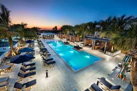 180 NE 29th St #408, Miami, FL 33137
