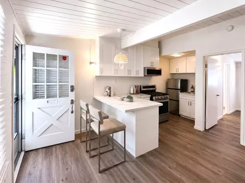 1622 Armacost Ave #1622 1/4, Los Angeles, CA 90025