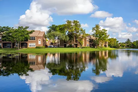 2801 NW 91st Ave #16205, Coral Springs, FL 33065