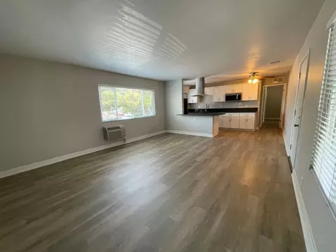 5504 Quakertown Ave #10-A, Los Angeles, CA 91364