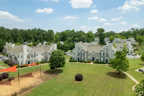 221 Fairforest Way #21206, Greenville, SC 29607