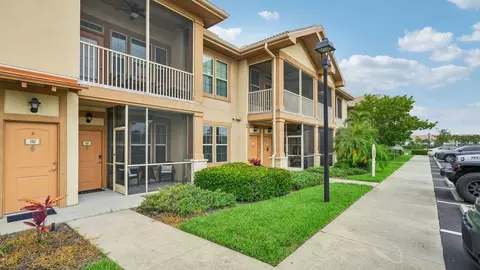 19520 Highland Oaks Dr #101, Estero, FL 33928