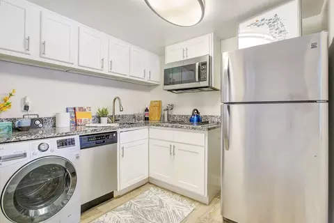 3435 S Orange Ave #D229, Orlando, FL 32806