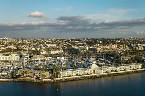1000 S Catalina Ave #106, Redondo Beach, CA 90277