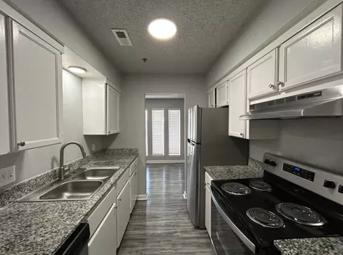 4201 N Youngs Blvd #110, Oklahoma City, OK 73112