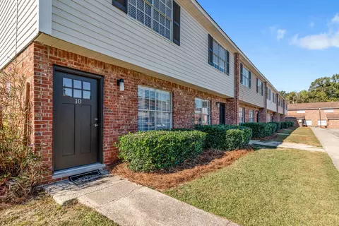 703 E 3rd North St #I05, Summerville, SC 29485