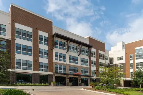 1011 W 34th St #355, Houston, TX 77018