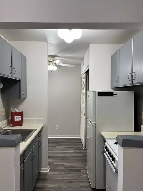 2544 N Frederick Ave #314, Milwaukee, WI 53211