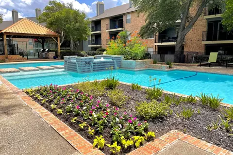 11245 Sir Winston St #0405, San Antonio, TX 78216