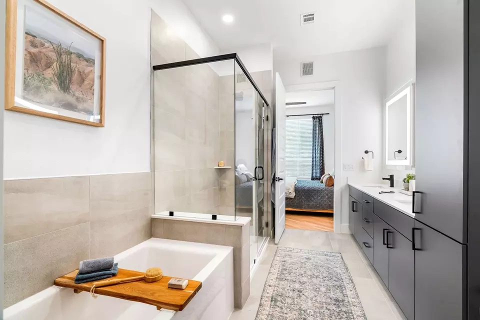  15635 Memorial Dr #455, Houston, TX 77079 photo 7