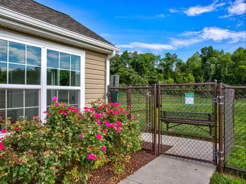 115 Erin Ct #143, New Oxford, PA 17350