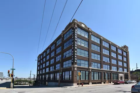 1560 W Pierce St #306, Milwaukee, WI 53204