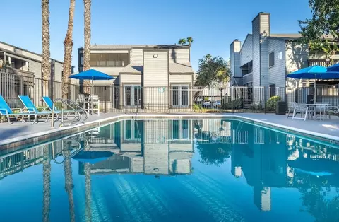 1025 S Gilbert St #005, Hemet, CA 92543
