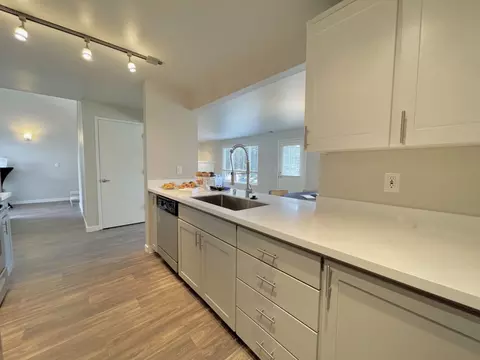 509 Valley Ave NE #241, Puyallup, WA 98372