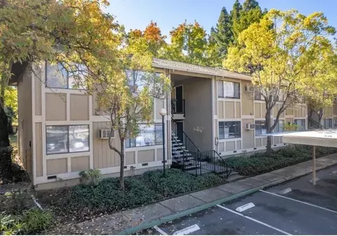 515 Capps Ln #67, Ukiah, CA 95482