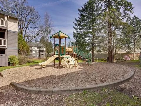 20433 SE Stark St #L-241, Gresham, OR 97030 photo 17