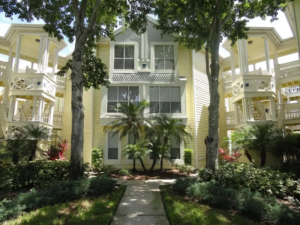  115 112th Ave NE #311, Saint Petersburg, FL 33716 photo 1