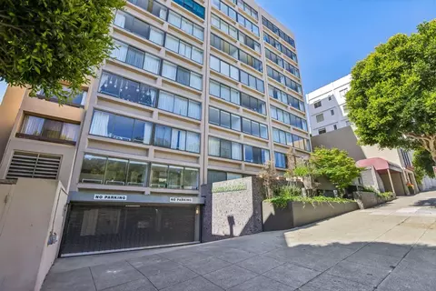 2055 Sacramento St #307, San Francisco, CA 94109