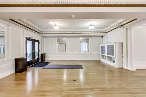 1020 Post St #301, San Francisco, CA 94109
