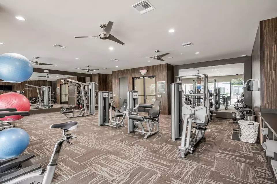  10200 Pines Dr #555, The Woodlands, TX 77380 photo 16