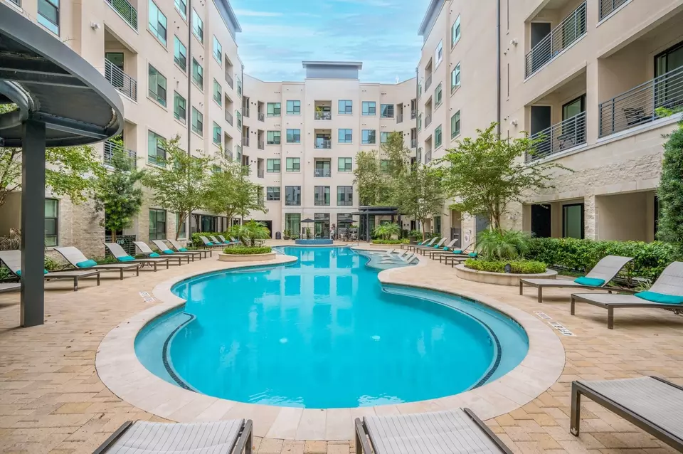  10200 Pines Dr #555, The Woodlands, TX 77380 photo 5