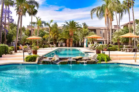11 E Bell Rd #330, Phoenix, AZ 85022