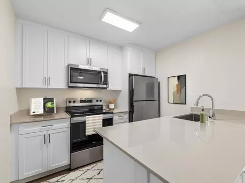 555 Paularino Ave #00A-107, Costa Mesa, CA 92626