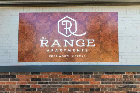 2925 W Normandale St #8202, Fort Worth, TX 76116