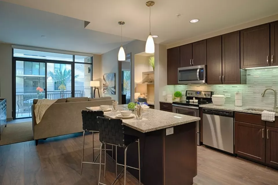  12000 Barryknoll Ln #440, Houston, TX 77024 photo 2