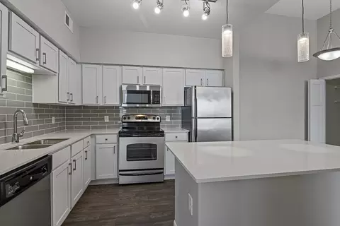 210 S Amberwood #938, Kyle, TX 75067