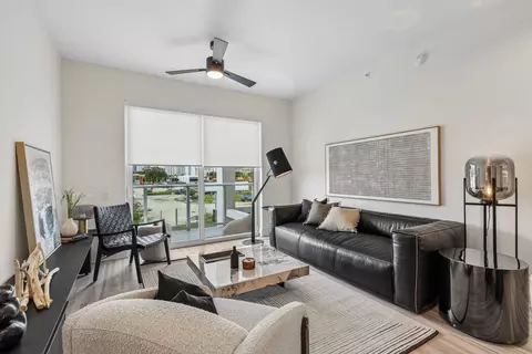 2335 NE 186th St #1_0332, Miami, FL 33180