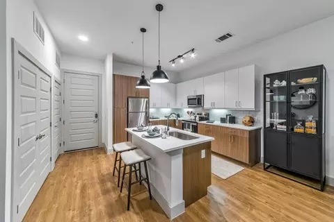 400 S Hall St #364, Dallas, TX 75226