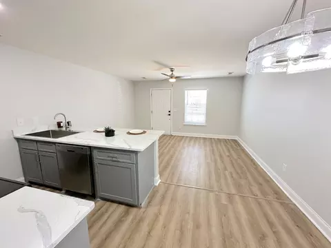 101 Cypress Plantation Rd #212-102, Moncks Corner, SC 29461