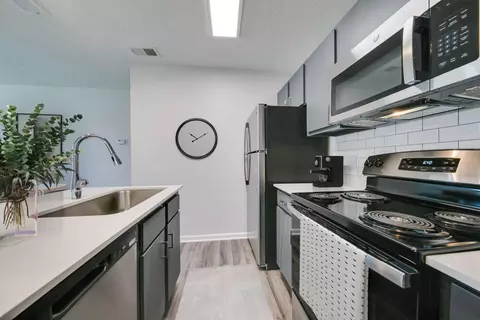 8850 Fair Oaks Xing #30-1007, Dallas, TX 75243