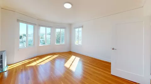 2844 Lyon St #204, San Francisco, CA 94123