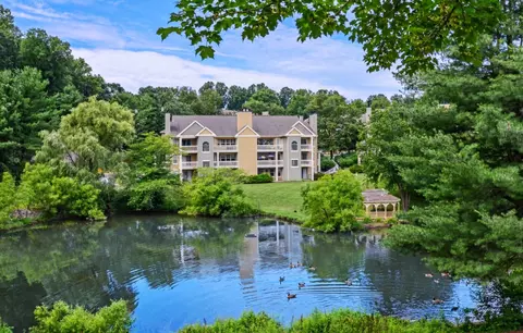 512 Coventry Ln #1007, Glen Mills, PA 19342