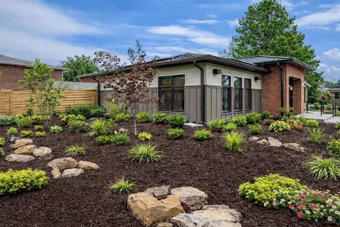 2715 S Macarthur Blvd #39-067, Springfield, IL 62704