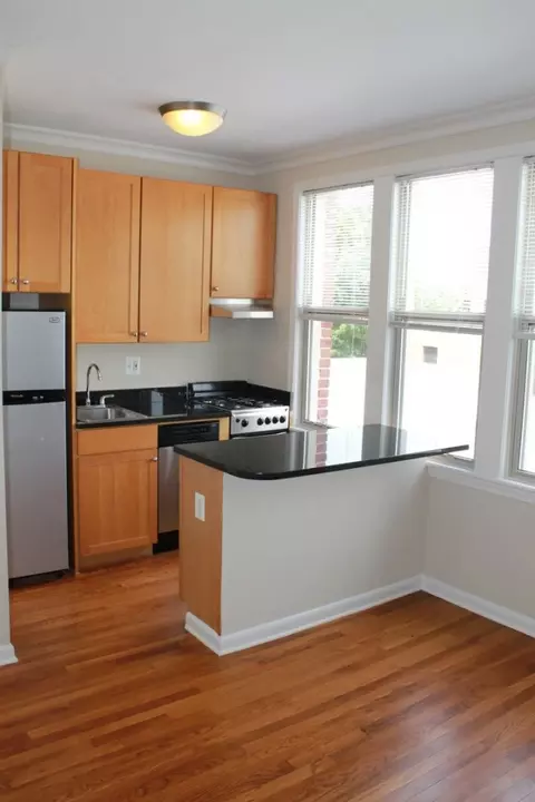 2070 Belmont Rd NW #306, Washington, DC 20009